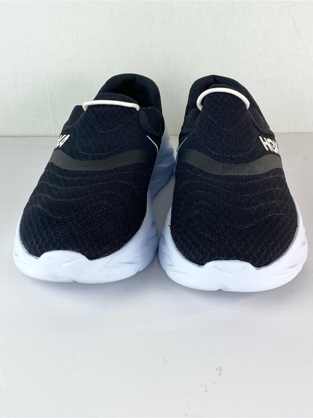 Hoka One Recovery Shoe 2. Women's Size10 Color Black/White - Picture 2 of 11